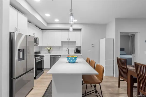 Parksville, BC V9P 1L9,164 Alberni Hwy #208N