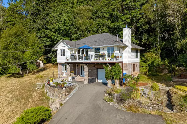 2074 Ludlow Rd, Sooke, BC V9Z 0E6