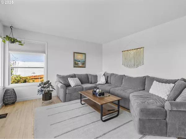 Ridgefield, WA 98642,470 S 9TH CT