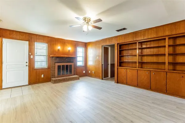 Dallas, TX 75228,11316 Dumbarton Drive