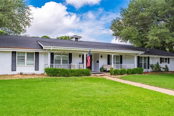 Fort Worth, TX 76133,6079 Wonder Drive