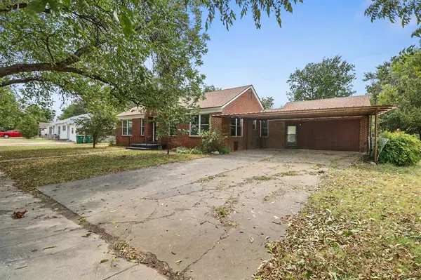 Coleman, TX 76834,108 Miami Street