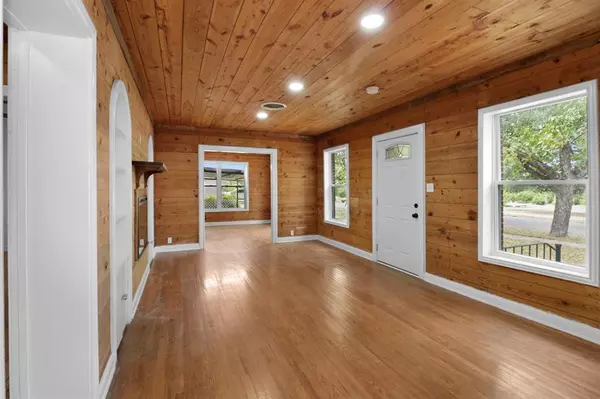 Coleman, TX 76834,108 Miami Street