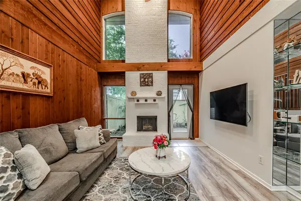 Grapevine, TX 76051,1902 Shorewood Drive