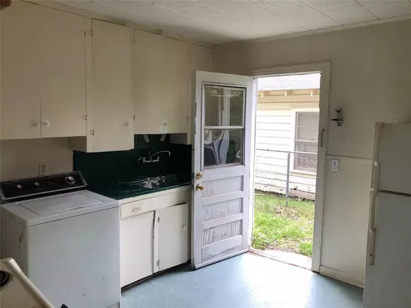 Shreveport, LA 71108,3141 Woodford Street