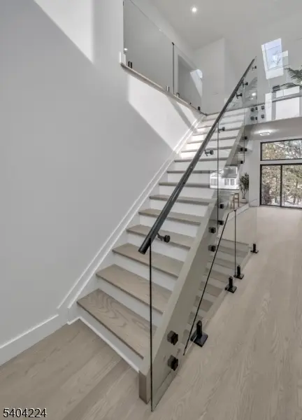 Livingston Twp., NJ 07039,95 Fellswood Dr