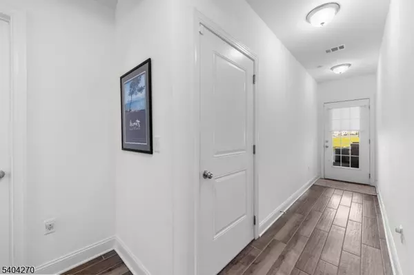 Wood-ridge Boro, NJ 07075,227 Bradley Dr