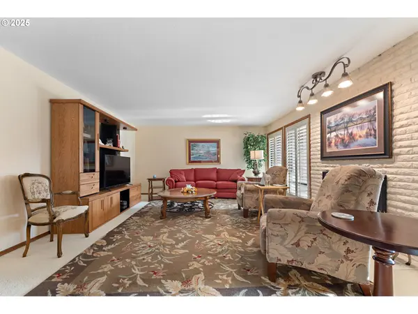 Tigard, OR 97224,15435 SW 114TH CT #99