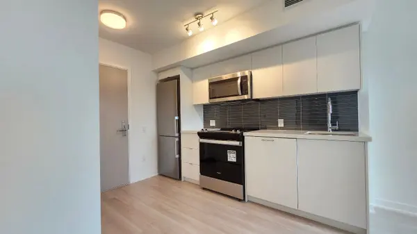 Toronto C06, ON M3H 5Y9,500 Wilson AVE #1208