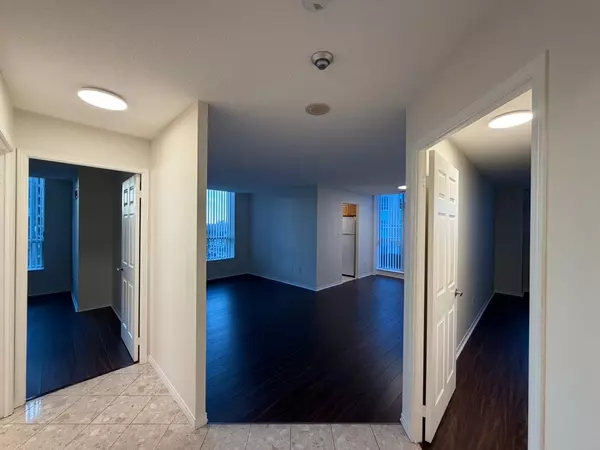 39 Pemberton AVE #Ph05, Toronto C14, ON M2M 4L6