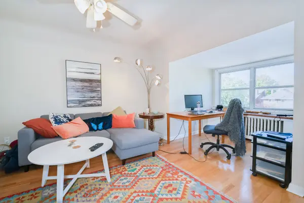 Toronto C09, ON M4T 1K4,50 Glenrose AVE #5