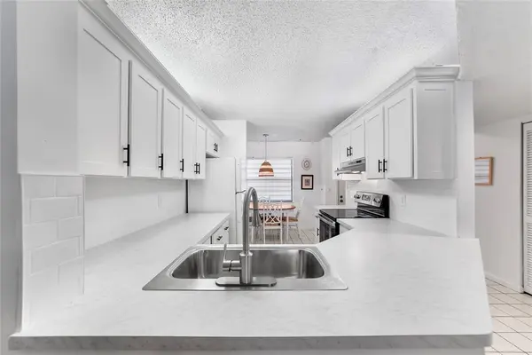 Boca Raton, FL 33428,23345 Carolwood Ln #307