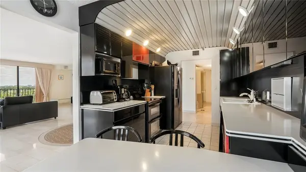 Surfside, FL 33154,8877 Collins Ave #1107