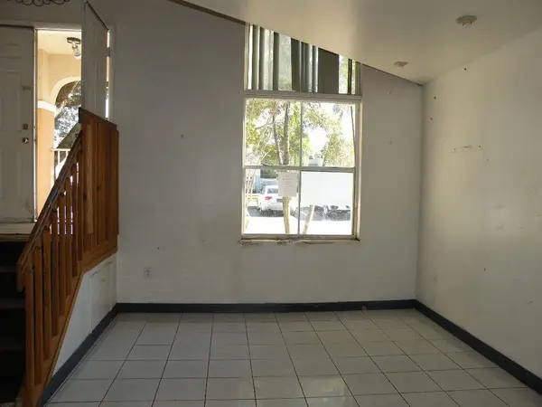 Davie, FL 33314,4415 SW 72 Ter