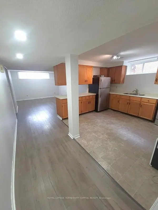 Barrie, ON L4M 6B6,98 Buchanan ST #Lower