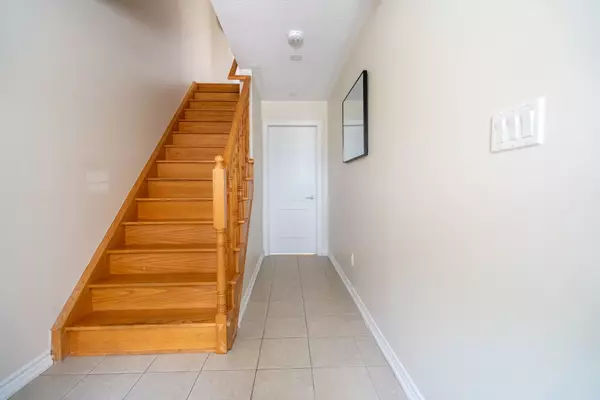 Brampton, ON L6Z 0H5,33 Sprucewood RD