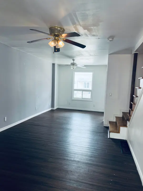 Hamilton, ON L8L 3T9,37 Francis ST