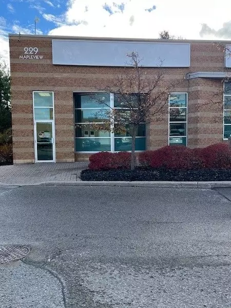 229 Mapleview DR E #7, Barrie, ON L4N 0W5