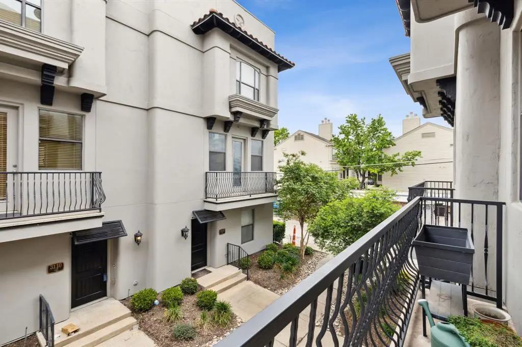 3102 Ross Avenue #2, Dallas, TX 75204