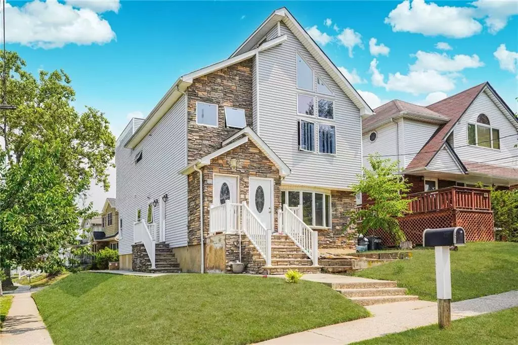 Staten Island, NY 10305,47 Rockwell AVE