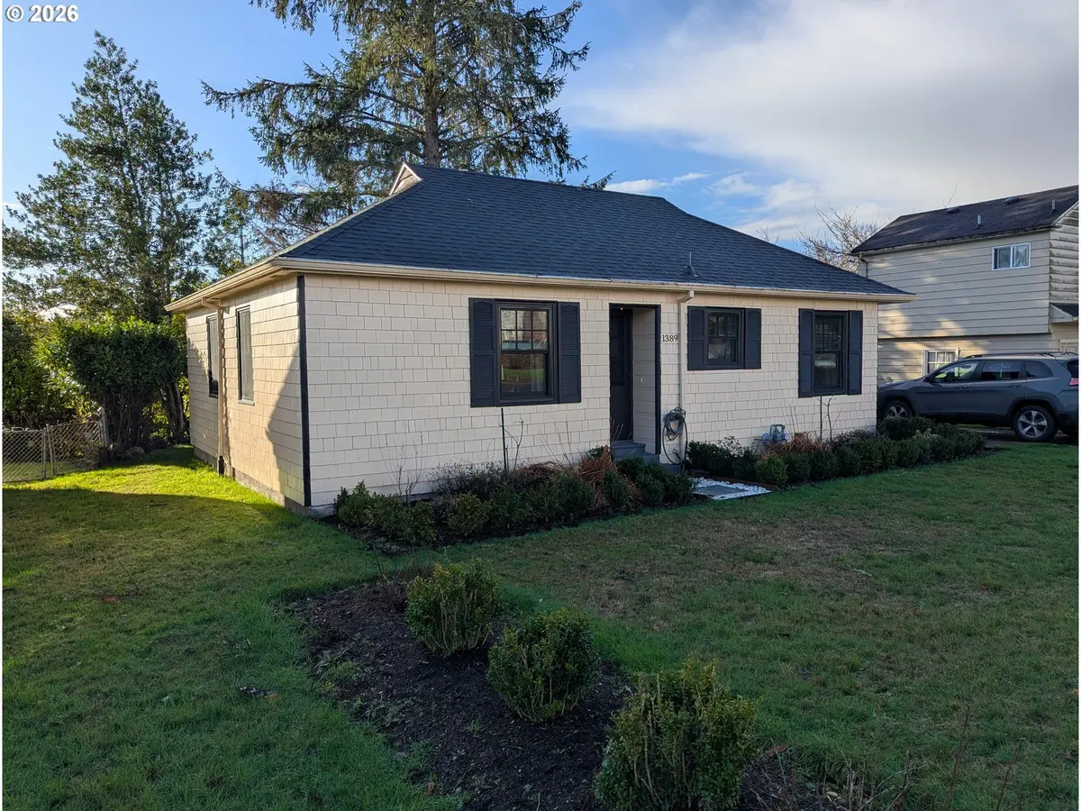 Astoria, OR 97103,1389 MILLER LN