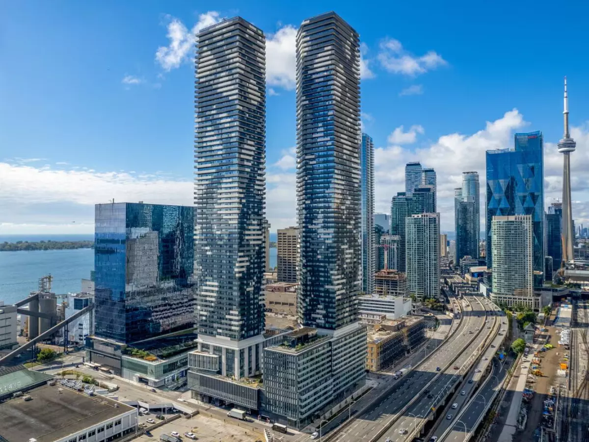 Toronto C08, ON M5E 0G1,55 Cooper ST #2607