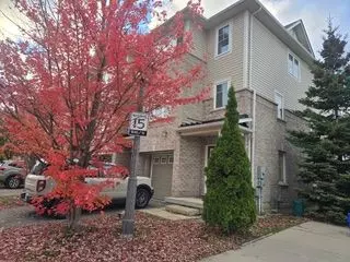 Oakville, ON L6M 0M1,2006 Trawden WAY #35