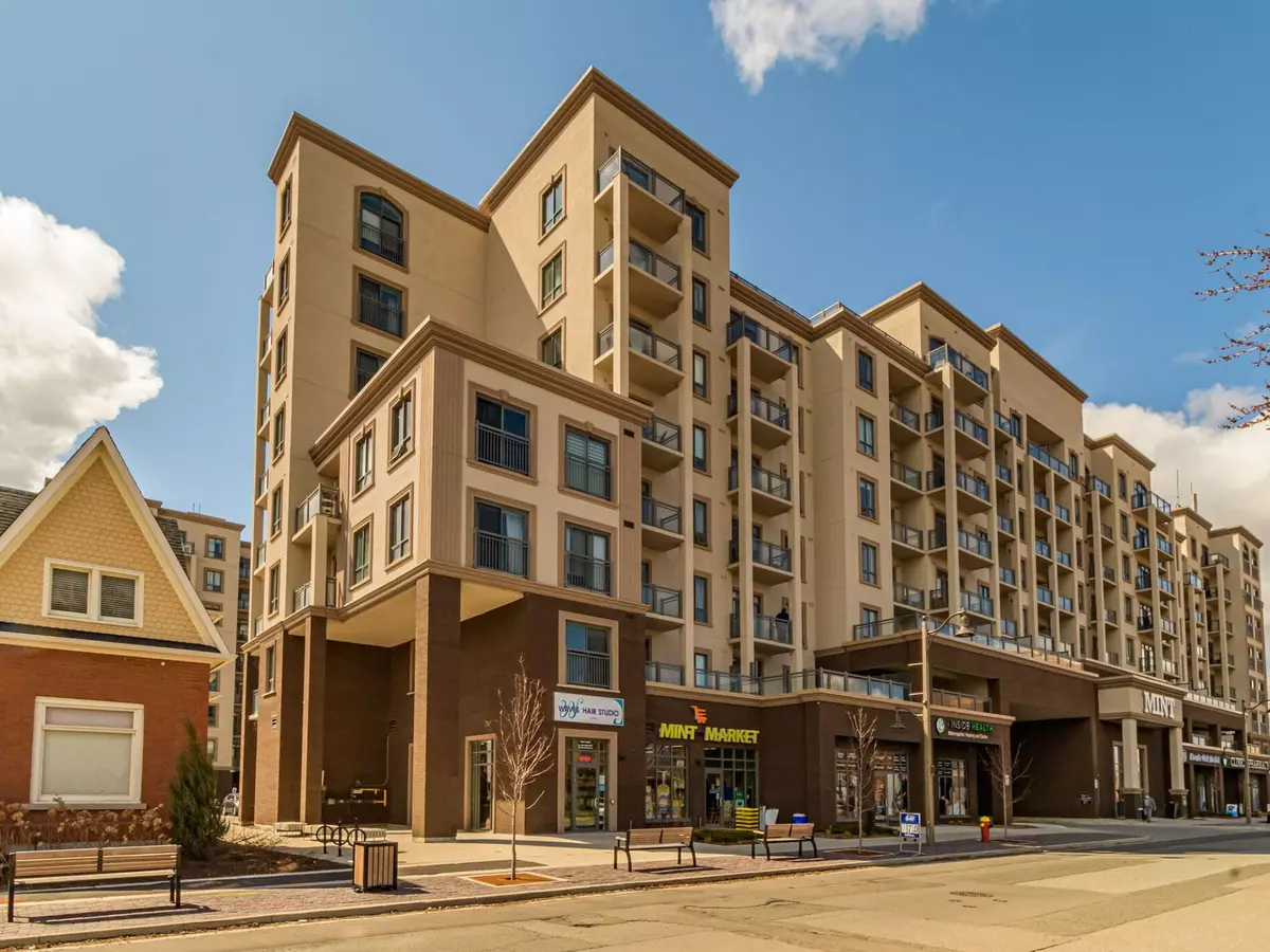 Oakville, ON L6M 4J2,2486 Old Bronte RD #510