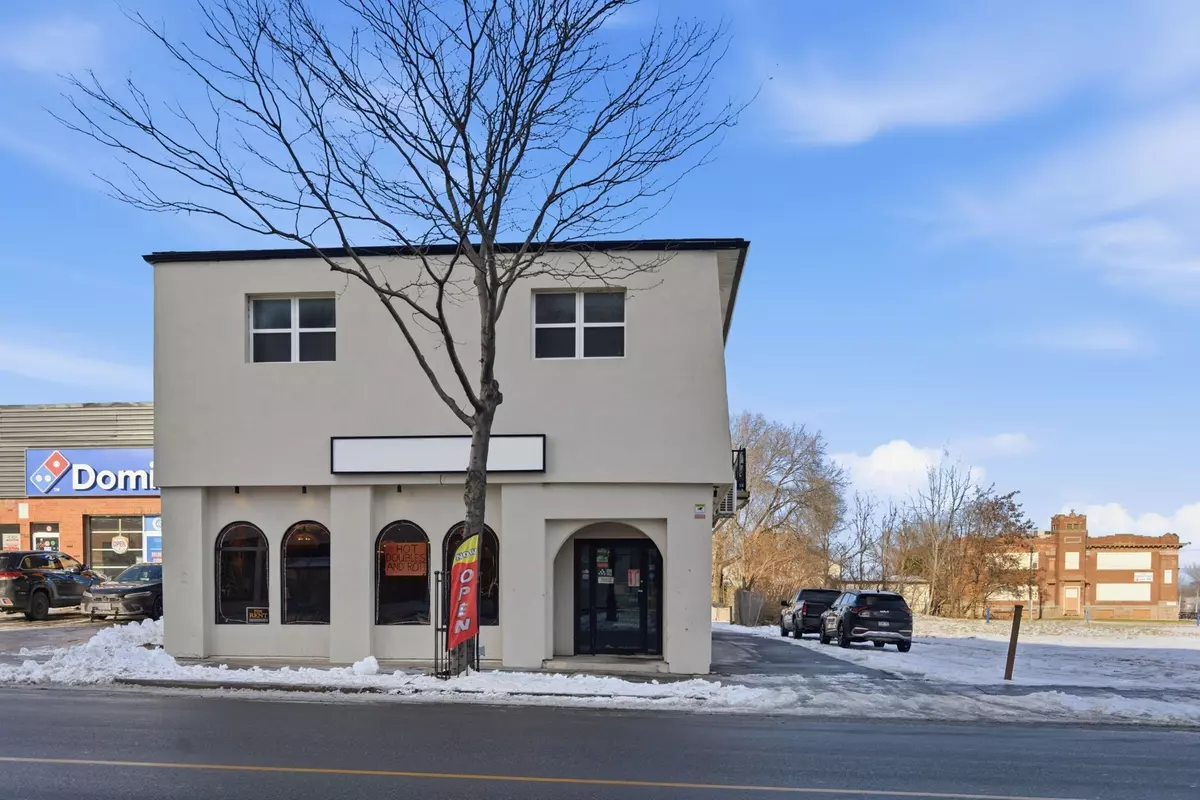 Niagara Falls, ON L2G 1S5,5703 FERRY ST #1