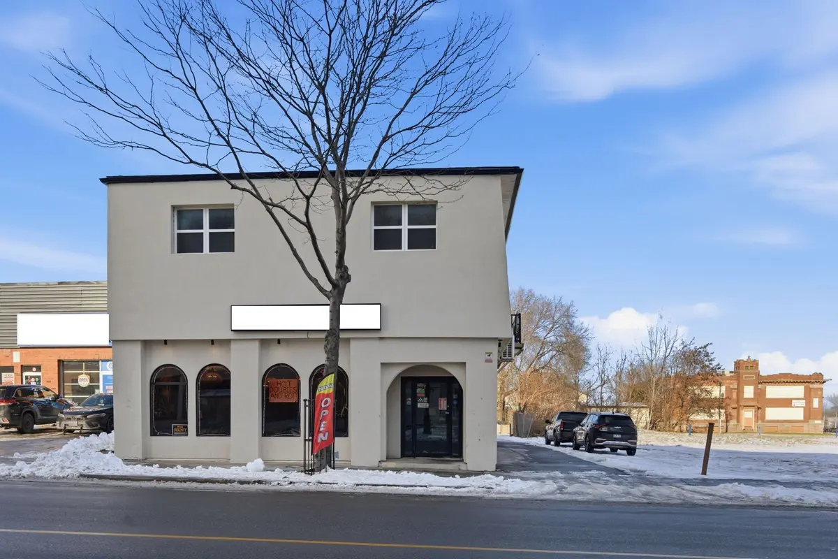 Niagara Falls, ON L2G 1S5,5703 Ferry ST #2