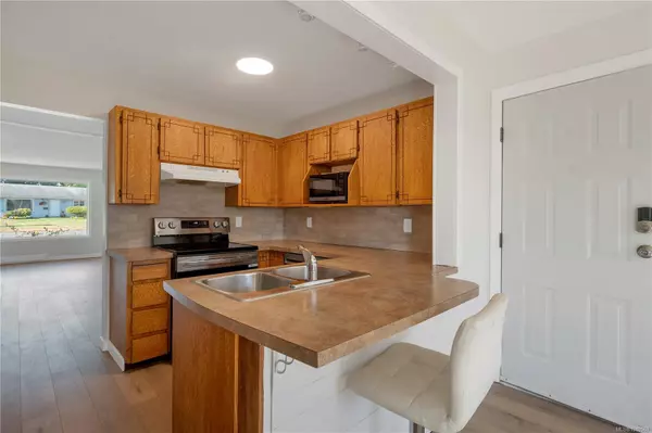 Campbell River, BC V9W 5Z4,2141 Arnason Rd