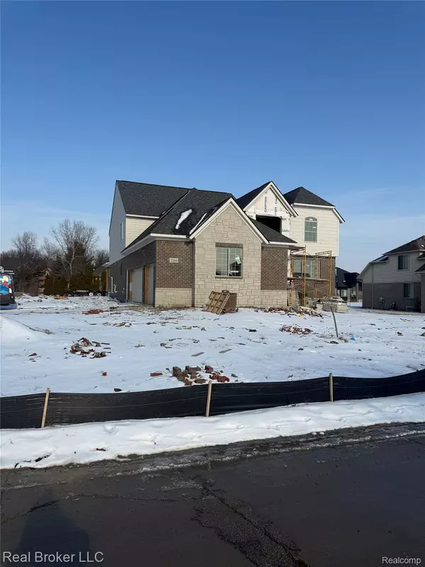 New Baltimore, MI 48047,35689 WINDRIDGE DR