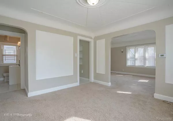 Detroit, MI 48227,15005 STEEL ST