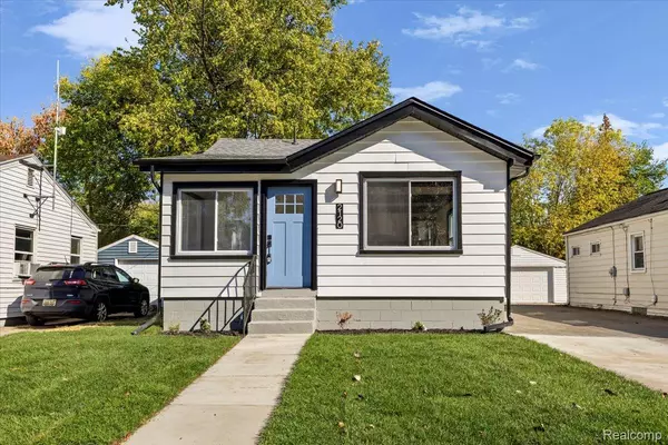 2120 Wrenson ST, Ferndale, MI 48220