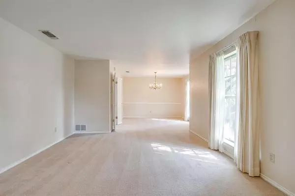 Benbrook, TX 76126,4216 Winding Way