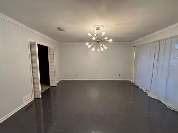 Bossier City, LA 71111,2407 N Waverly Drive