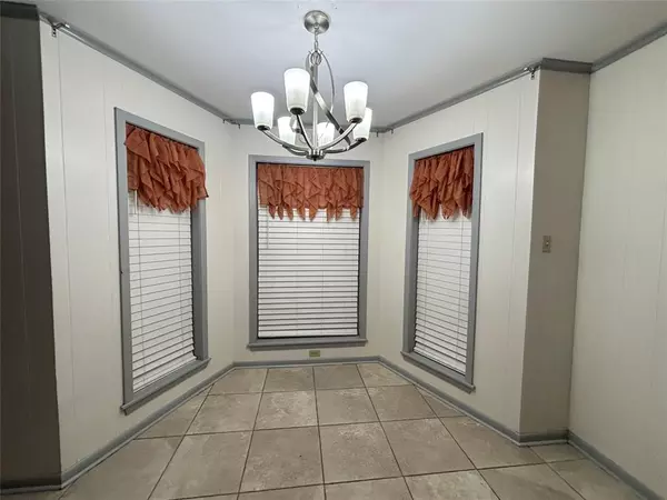 Bossier City, LA 71111,2407 N Waverly Drive