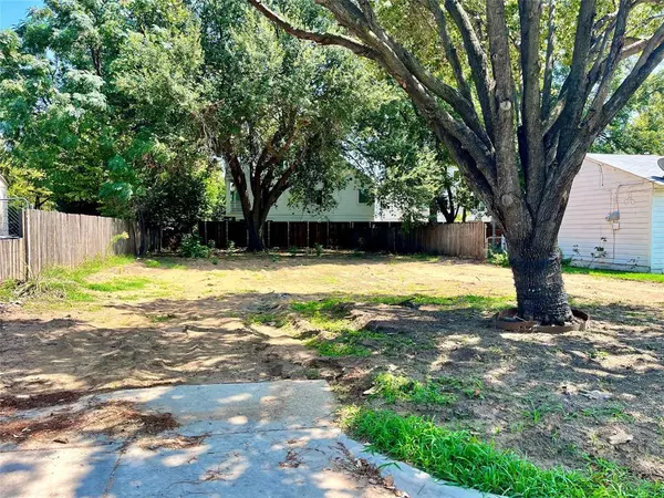 Fort Worth, TX 76114,225 Sunset Lane