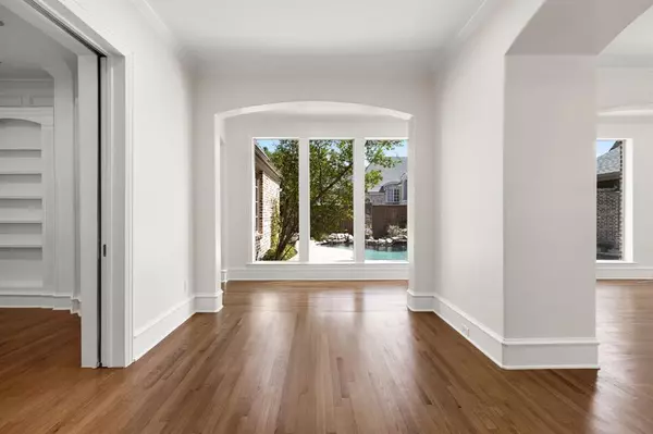 Frisco, TX 75034,5801 Versailles Avenue