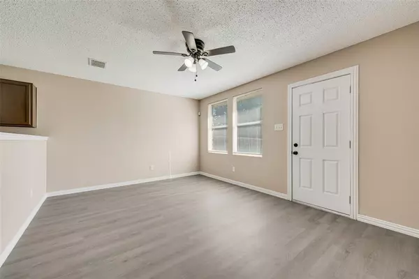 Arlington, TX 76002,602 Ambarella Street