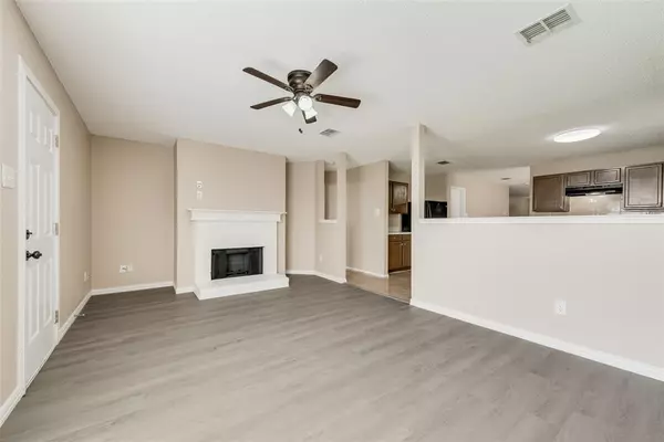 Arlington, TX 76002,602 Ambarella Street