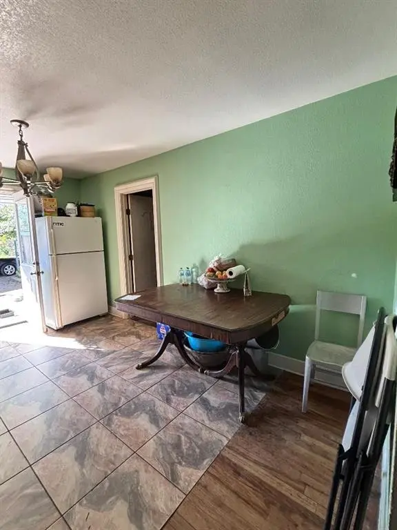 2577 22nd Street, Fort Worth, TX 76106