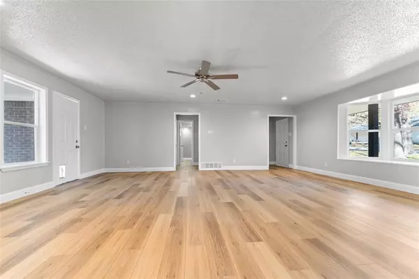 Rowlett, TX 75089,5703 Flamingo Court