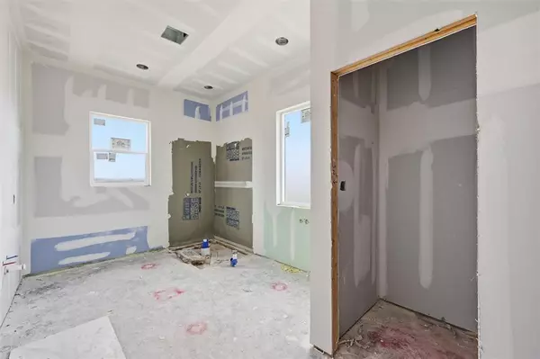 Hewitt, TX 76643,1353 Tahonta Drive