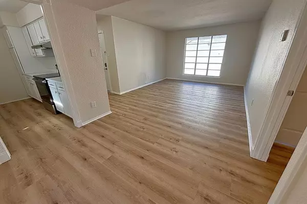 10574 High Hollows Drive, Dallas, TX 75230