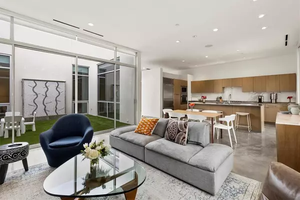 3740 Holland Avenue #3B & 3C, Dallas, TX 75219