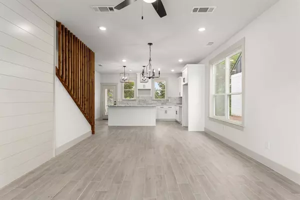 Granbury, TX 76048,5703 Barkridge Drive