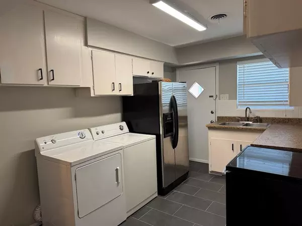 Dallas, TX 75218,11321 Wyatt Street