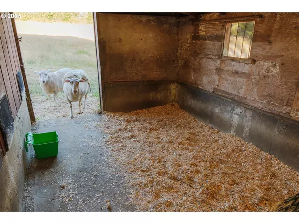 Astoria, OR 97103,92693 TT LARSON RD