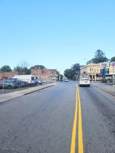 East Orange City, NJ 07017,94 Dodd St